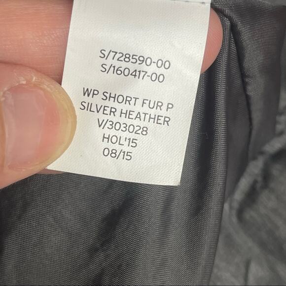 Gap Hooded Mid Length puffer jacket - Picture 4 of 9